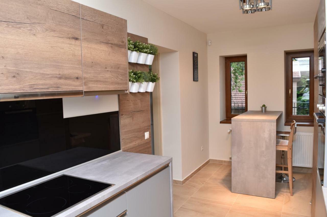 Fenyo Apartman Miskolctapolca Екстер'єр фото